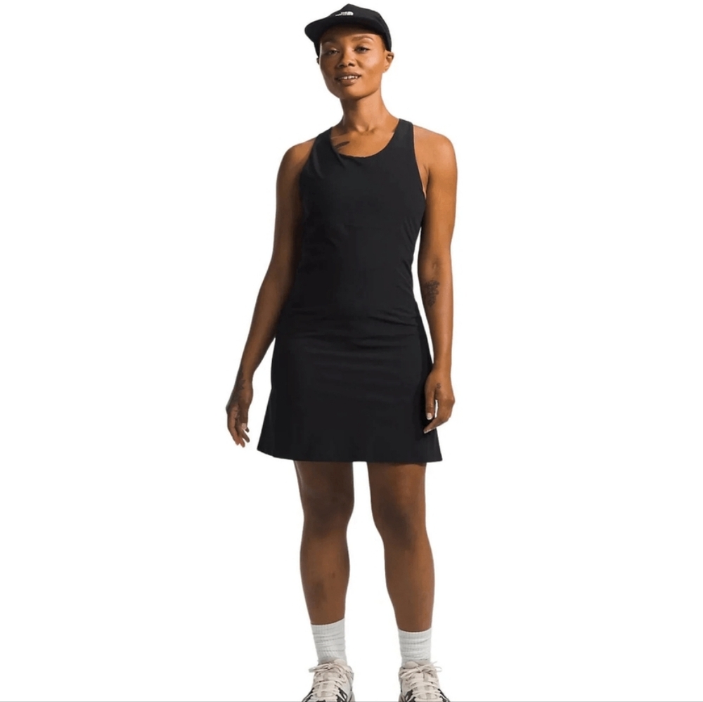 The North Face Women's Black EcoActive Arque Hike Dress Size L New With Tags